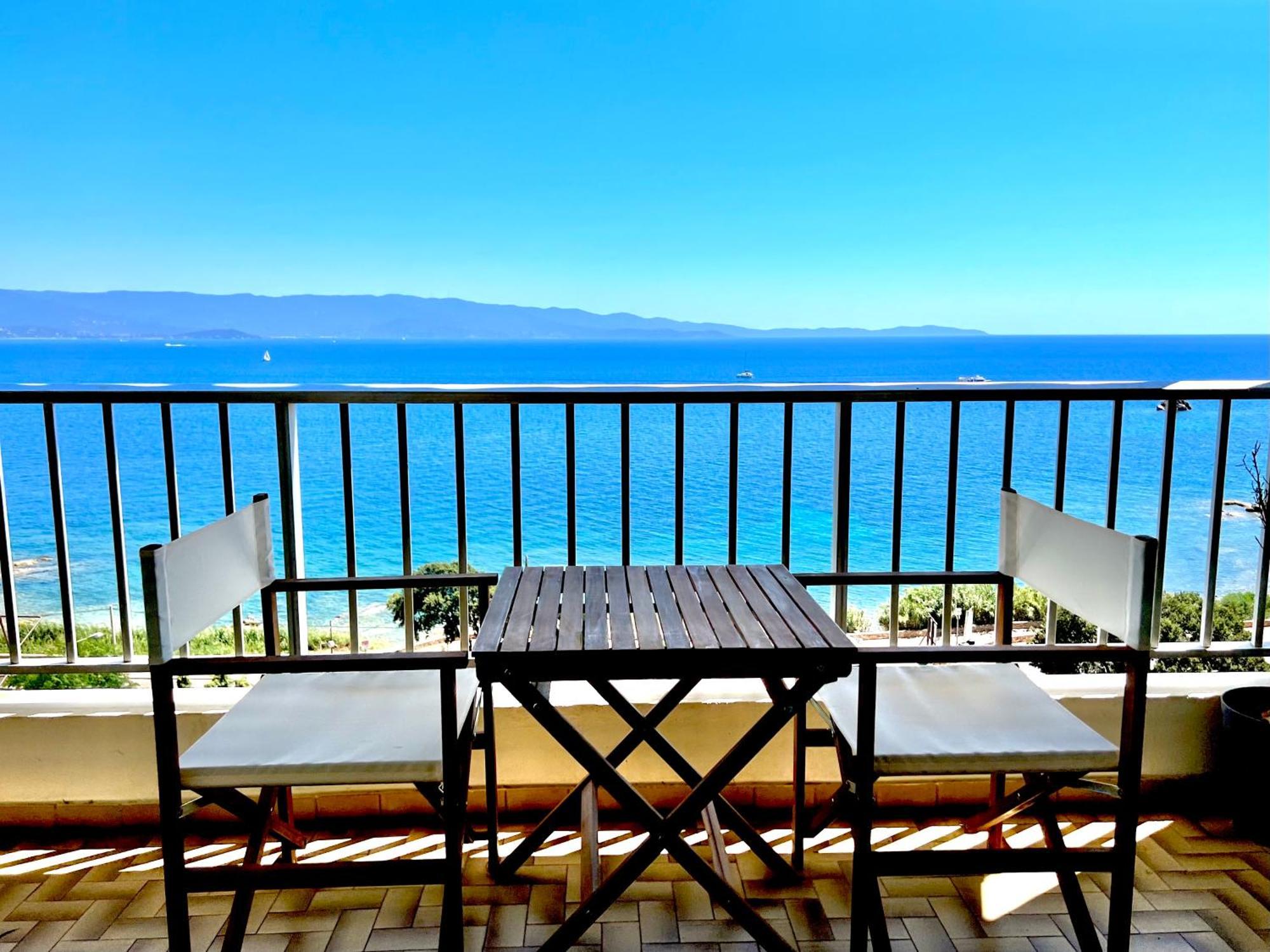Appartement Avec Magnifique Vue Mer 아작시오 외부 사진